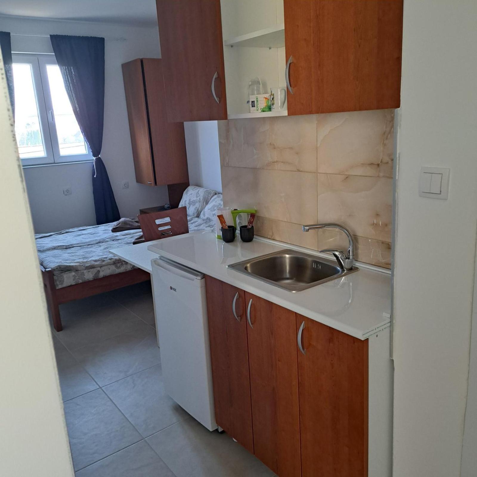Surčin Libero Apartmani الغرفة الصورة