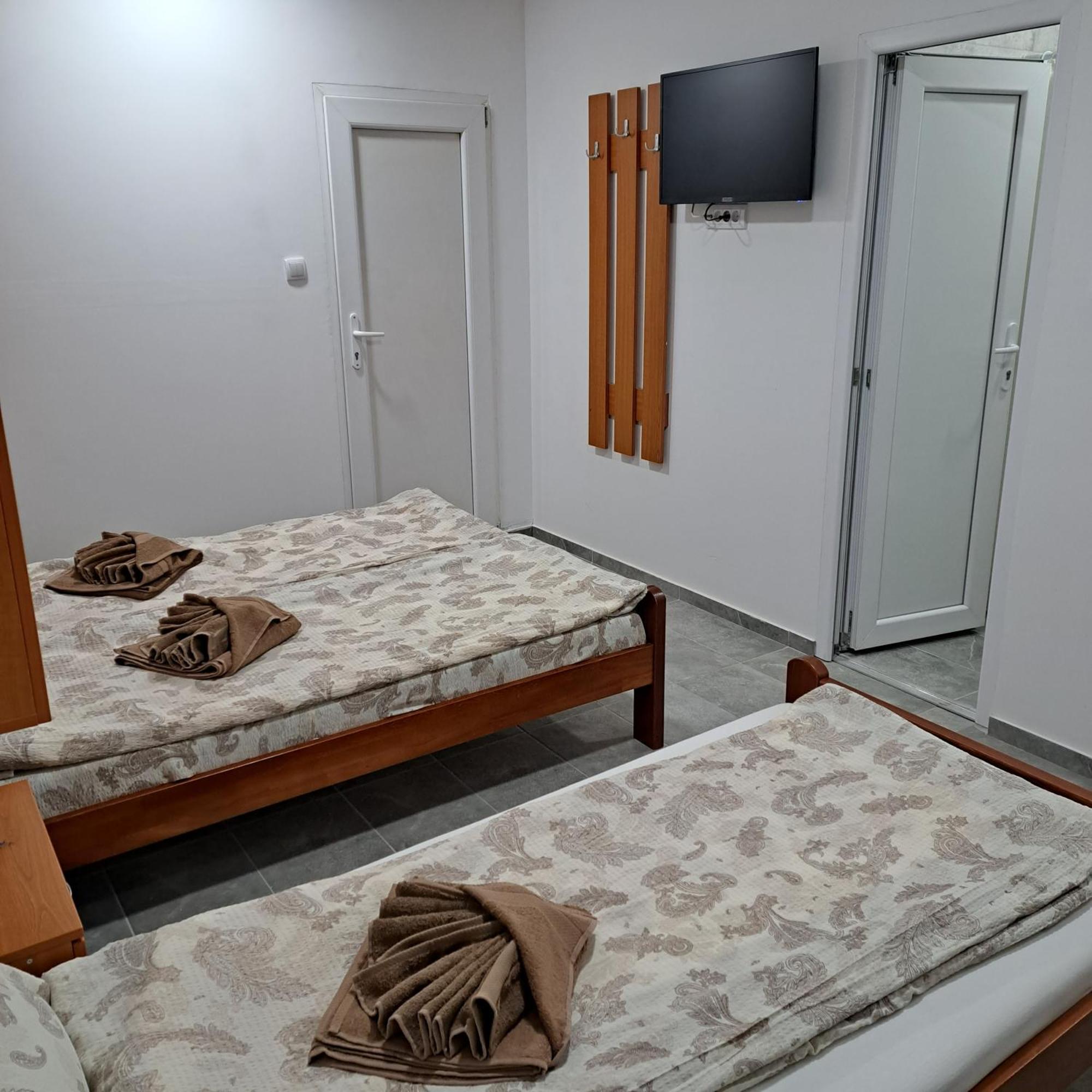 Surčin Libero Apartmani المظهر الخارجي الصورة